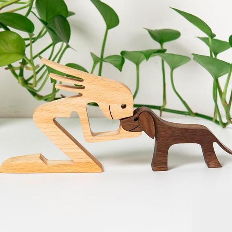 Ajuste de la tabla de la escultura de madera del amante de los animales
