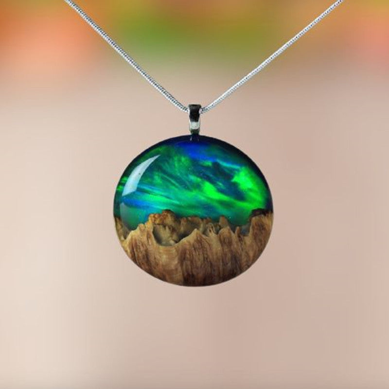 Collar con colgante de sueño de auroras boreales