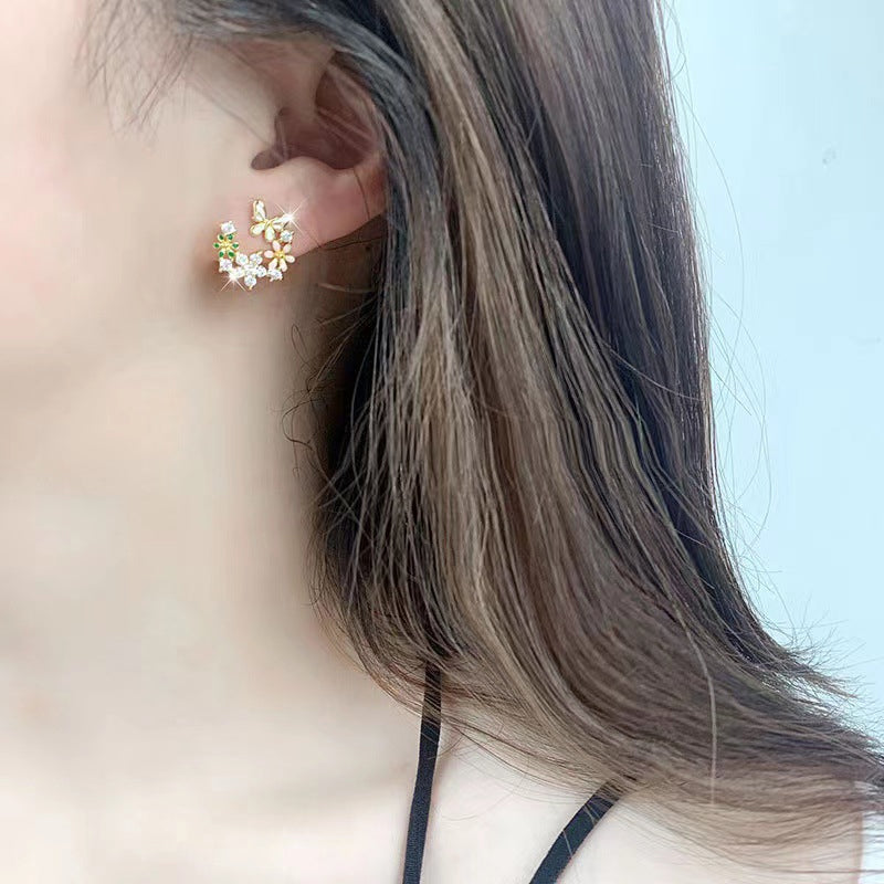 Pendientes recortados de flor de mariposa vintage para mujer